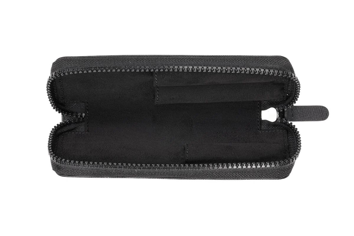 Classic Black Leather Zippered Double Pen Case Gift Bundle - Image 3